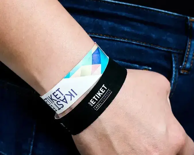 Pappírsarmbönd með litaprenti