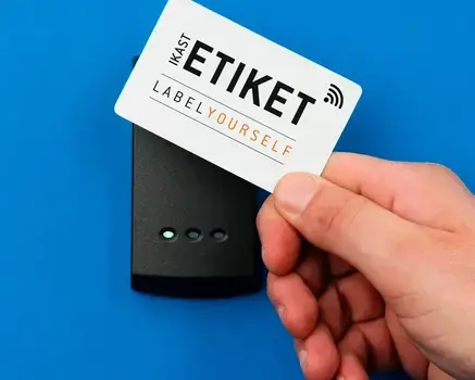 Ódýr plastkort með RFID- eða NFC-flögum - kaupa þau hér
